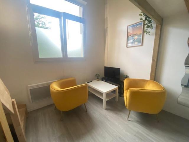 Ferienwohnung Immeuble Les Perdrix Quimper Exterior foto